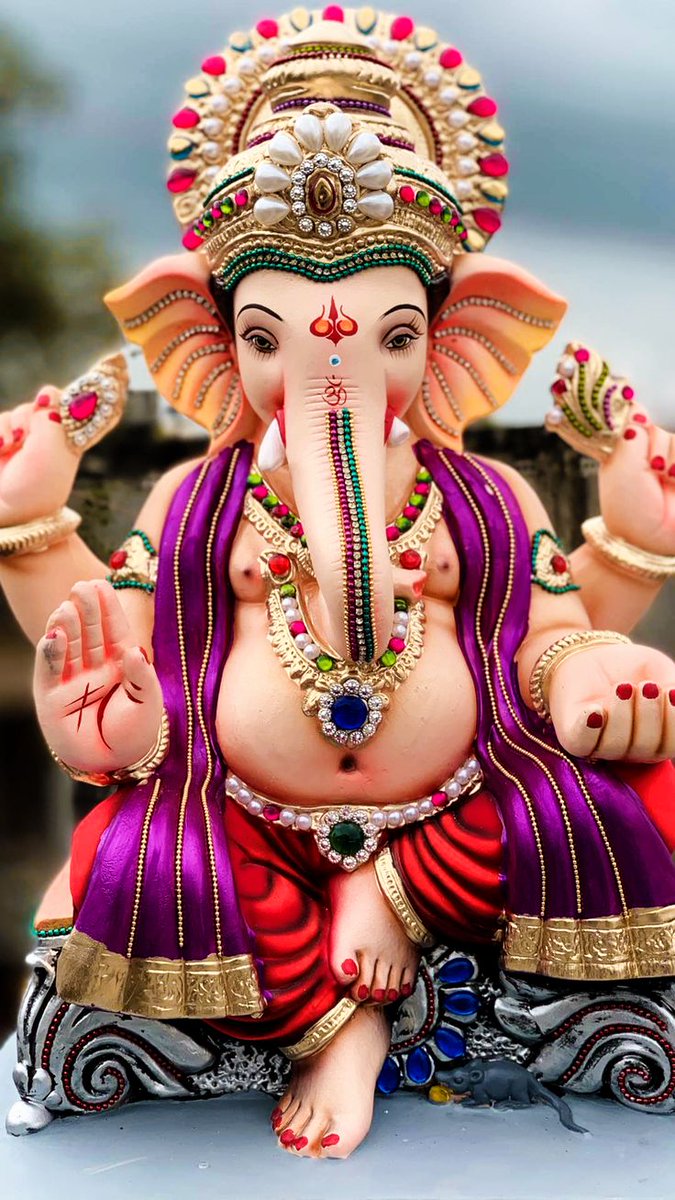 Deeppandey1094's tweet photo. जीवन मे निरंतर नेक कार्य करते रहें, कोई आपका सम्मान करे या ना करें पर आपकी अंतरात्मा सदा आपको सम्मानित करेगी और इससे बड़ा संतोष और कुछ भी नहीं

🚩🙏जय श्री गणेश 🚩🙏 https://t.co/4EEung3DGh