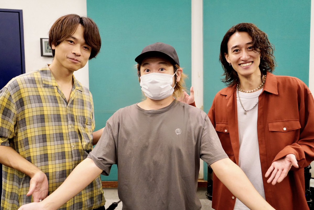 LittleParade_JP's tweet photo. 〖本日開催♬〗

┄                                    ┄

Little Parade Live Stories
           “Quiet A.M.”

┄                                    ┄

🗓️7/1(水) 開場18:00/開演19:00
📍ヒューリックホール東京
🎫SOLD OUT!!

🥤入場時ドリンク代あり
🛒先行物販 15:00-17:00(予定) https://t.co/VnPeoes3a6