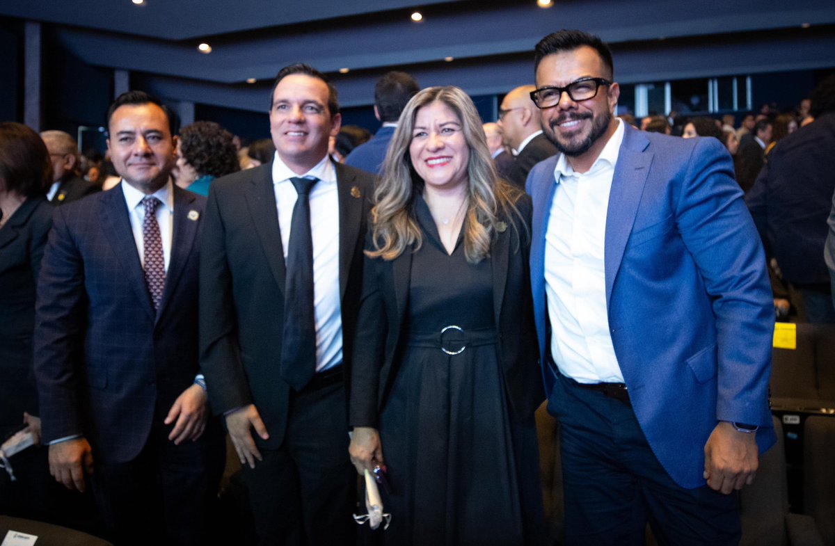 jorgelona1's tweet photo. Un gusto acompañar a la Gobernadora de la Gente, @LibiaDennise, en la presentación de la edición 54 del Festival Internacional Cervantino; la Fiesta del Espíritu, que este año llega con Francia como país invitado.
Del 3 al 18 de octubre, en Guanajuato abrimos un espacio para el arte, la esperanza y la belleza, que se proyecta a México y al mundo entero. ¡Los esperamos!