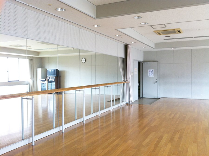 creo_s's tweet photo. 次回開館7月2日(木)  クレオ大阪南の空室状況です。

研修室：夜間
クラフト調理室：夜間
音楽室（多目的室）：午前
和室：夜間
会議室：夜間

WEBも受付中 詳しくはこちら ➣ https://t.co/BspXXq4bNx #練習室 #レンタルスペース https://t.co/FU0GhW3zID