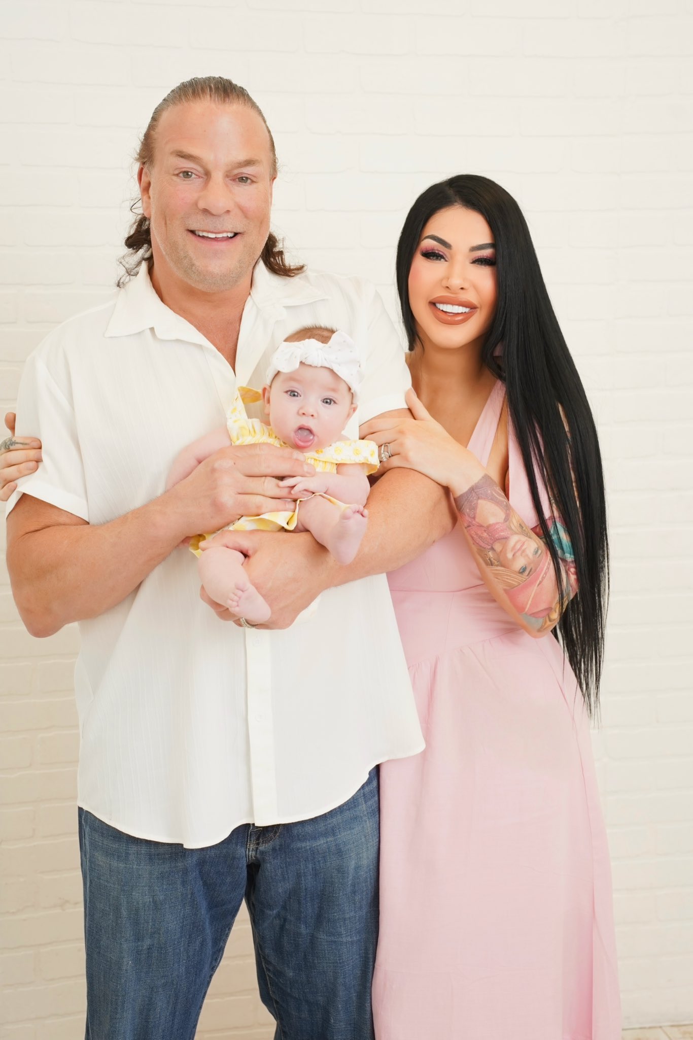 2 pic. The VAN DAMs 💕 @TherealRVD https://t.co/rOkm48kBvK
