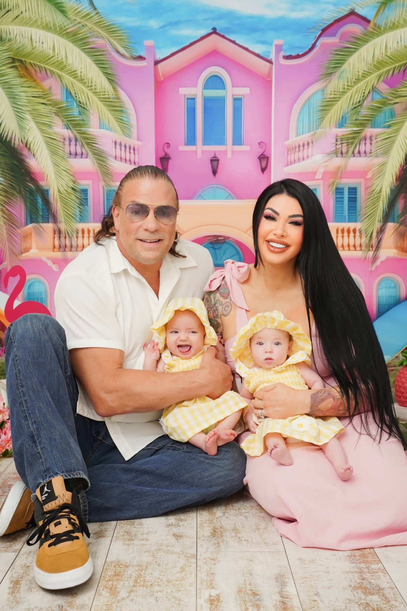 1 pic. The VAN DAMs 💕 @TherealRVD https://t.co/rOkm48kBvK