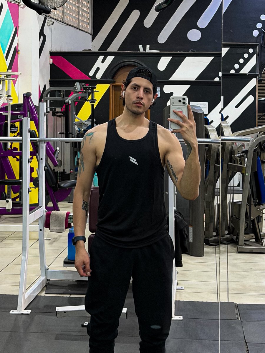 Jakeciprian's tweet photo. 💪🏼💪🏼 https://t.co/v7FVjPjklX