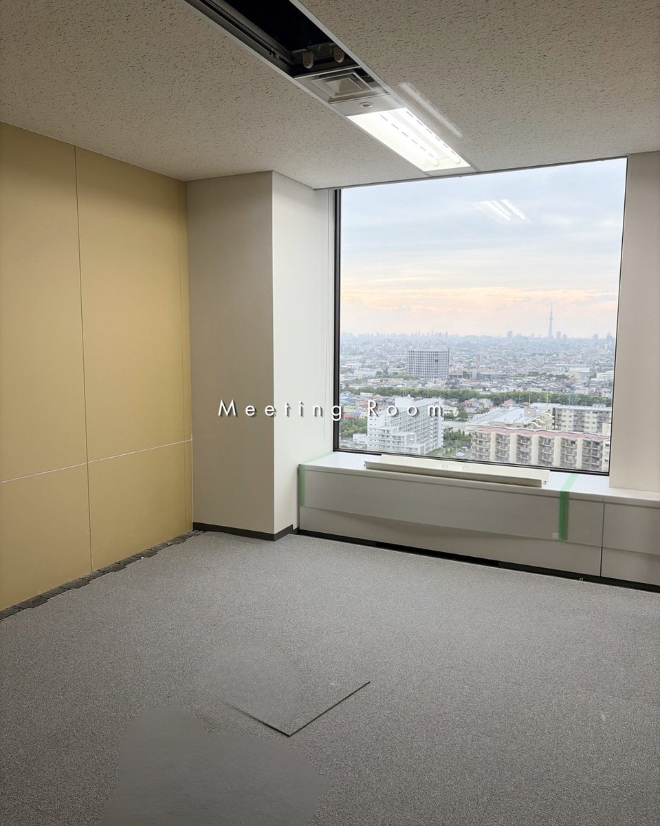 dnest_official's tweet photo. 📸 アップデートエリア（2/2）
🔹Presentation Room（先進的な空間へと着々と進化中！） 
🔹Meeting Room（間仕切りができ、部屋が完成） 🔹Web Booth（独立したブースの形が見えてきました） 
🔹Café Corner（ホッと一息つける憩いの場のベースが作られています！☕️）
次回はさらにどこまで進化しているのか……？ 
ぜひフォローして、これからの変化も一緒に見守ってください！✨