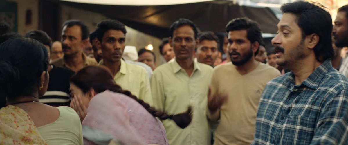 Dhoni_Varsh's tweet photo. This shocking slap right before the title card in teaser proves just how dangerous our Advocate Archana’s fight against toxic food adulteration is... 🪧👏

#KajalAggarwal expressive performance in just those few seconds speaks volumes 🥹❤️

#TheIndiaStory @MsKajalAggarwal https://t.co/nLuRe4bC6v