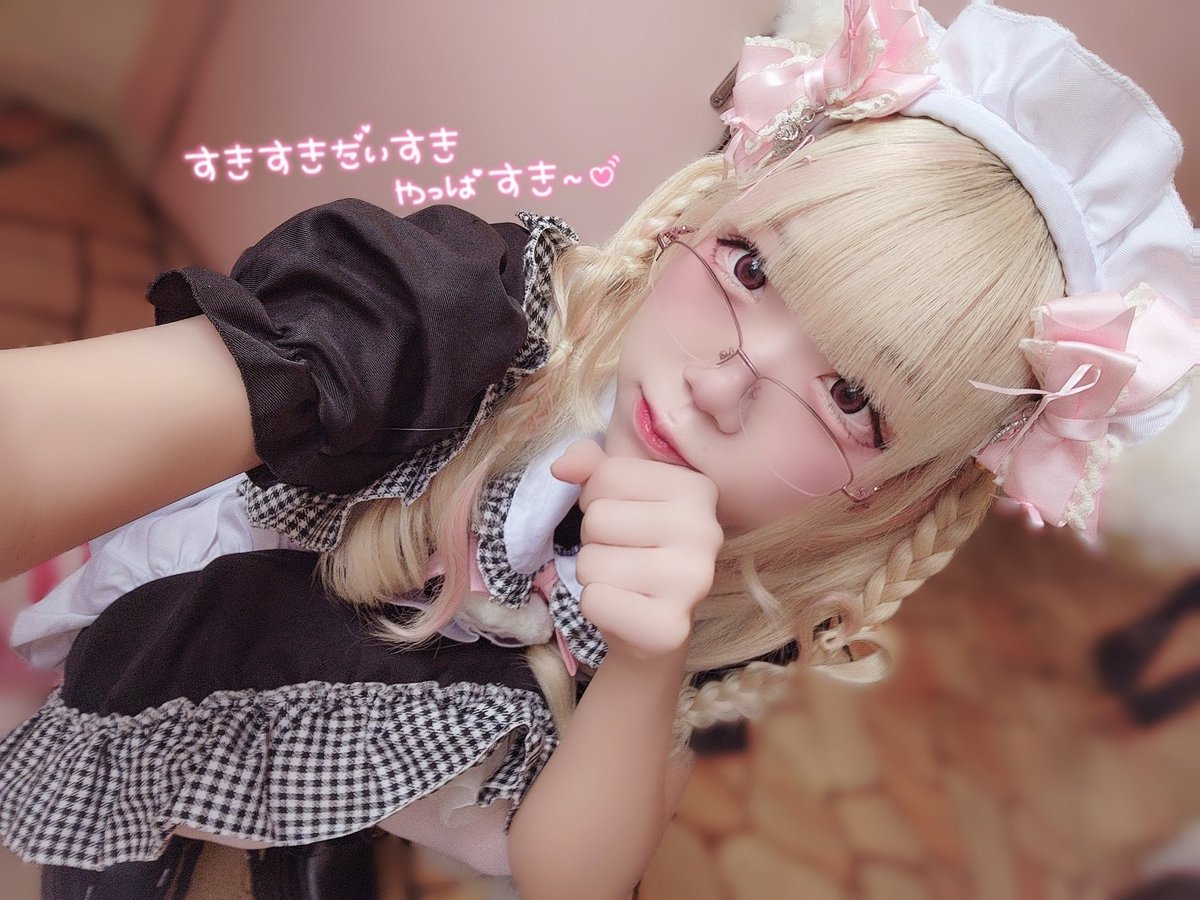 いな tweet media