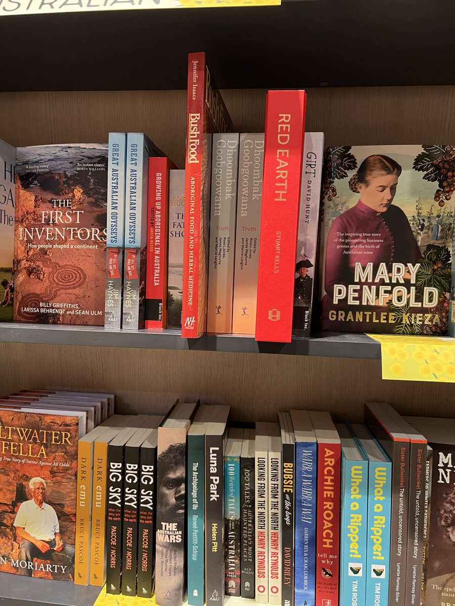 StuartKells's tweet photo. A pleasure as always to visit Dymocks Books at Victoria Gardens, Melbourne #loveyourbookshop #RedEarth #MUP https://t.co/DgfL0Tj98K