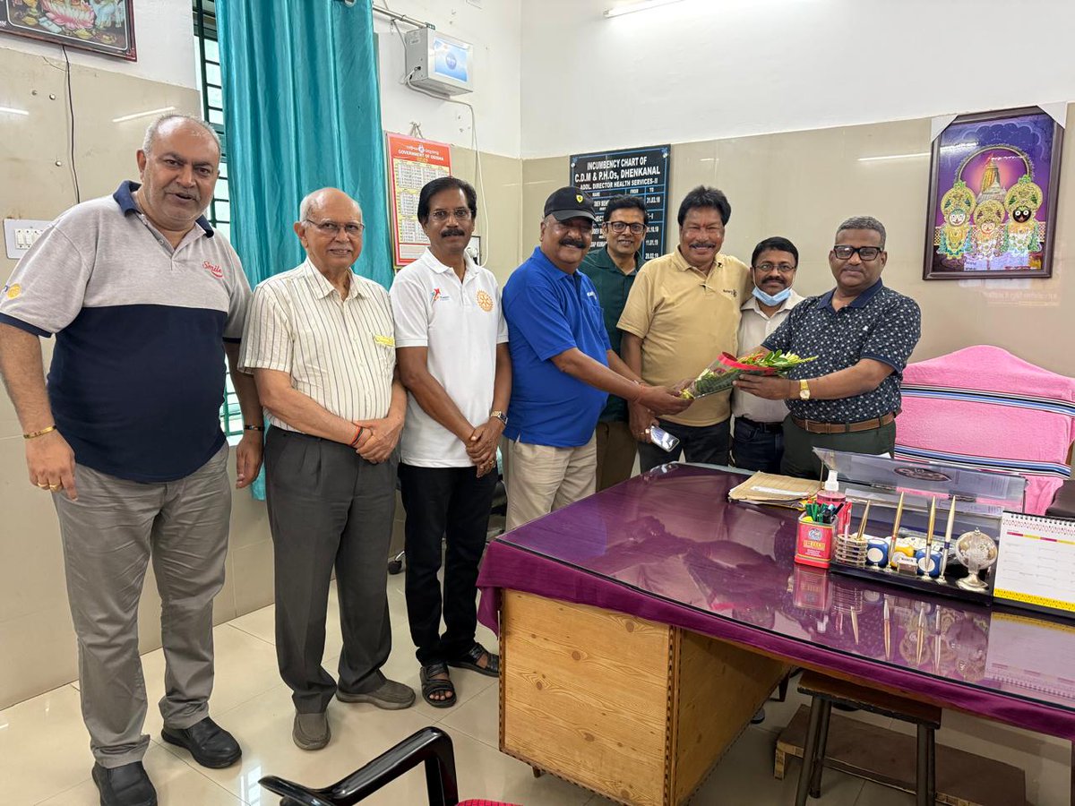 RotaryDhenkanal's tweet photo. On #NationalDoctorsDay, members of Rotary Club of Dhenkanal conveyed gratitude to the doctors serving our community. Personally visited Dr. B. B Nanda, Dr. B. Ram, the CDM&amp;PHO, ADMO, Dhenkanal, &amp;  the dedicated doctors of the District Headquarters Hospital. https://t.co/dPKMRqU7pw