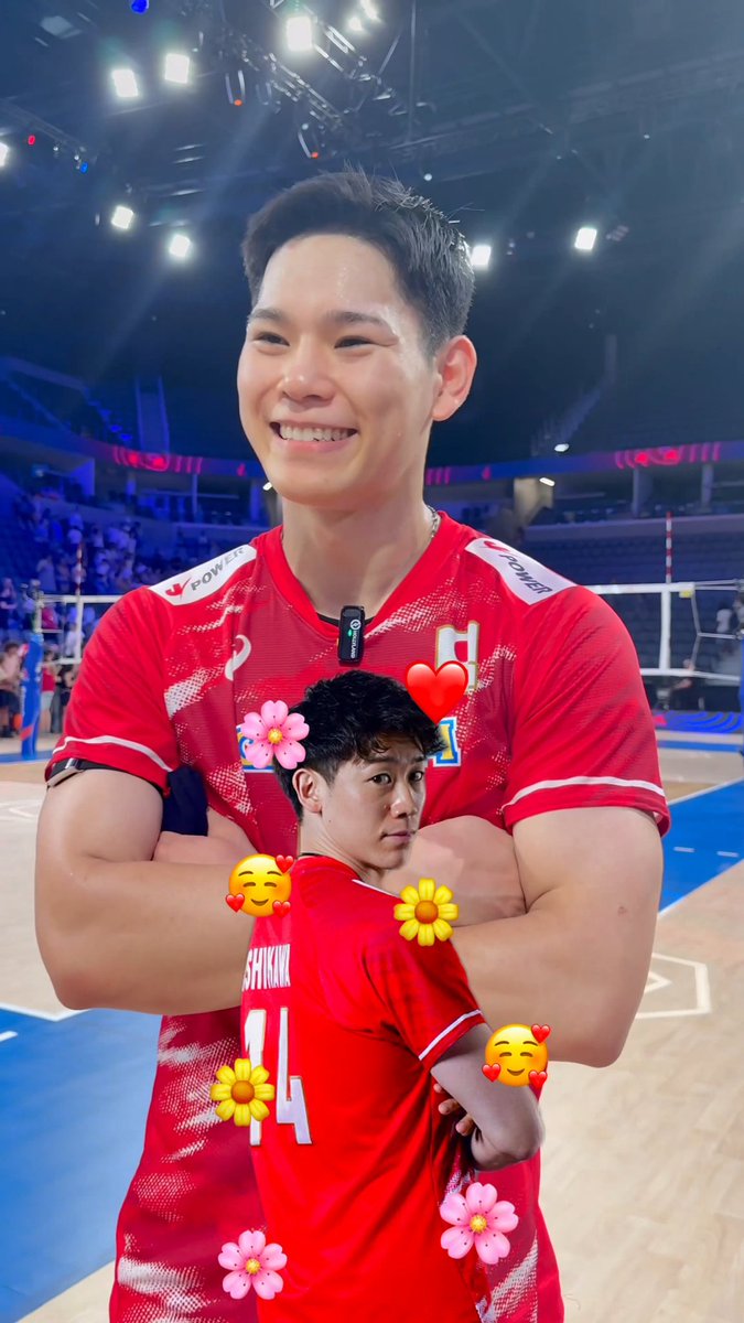 yuranamore's tweet photo. Yuji chose Yuki over VNL Gold 😭😭😭💘

Ofc he'd chose him 🥹
He's been a truly devoted fan ever since 😆☝🏻 https://t.co/DvS8o5nHM4
