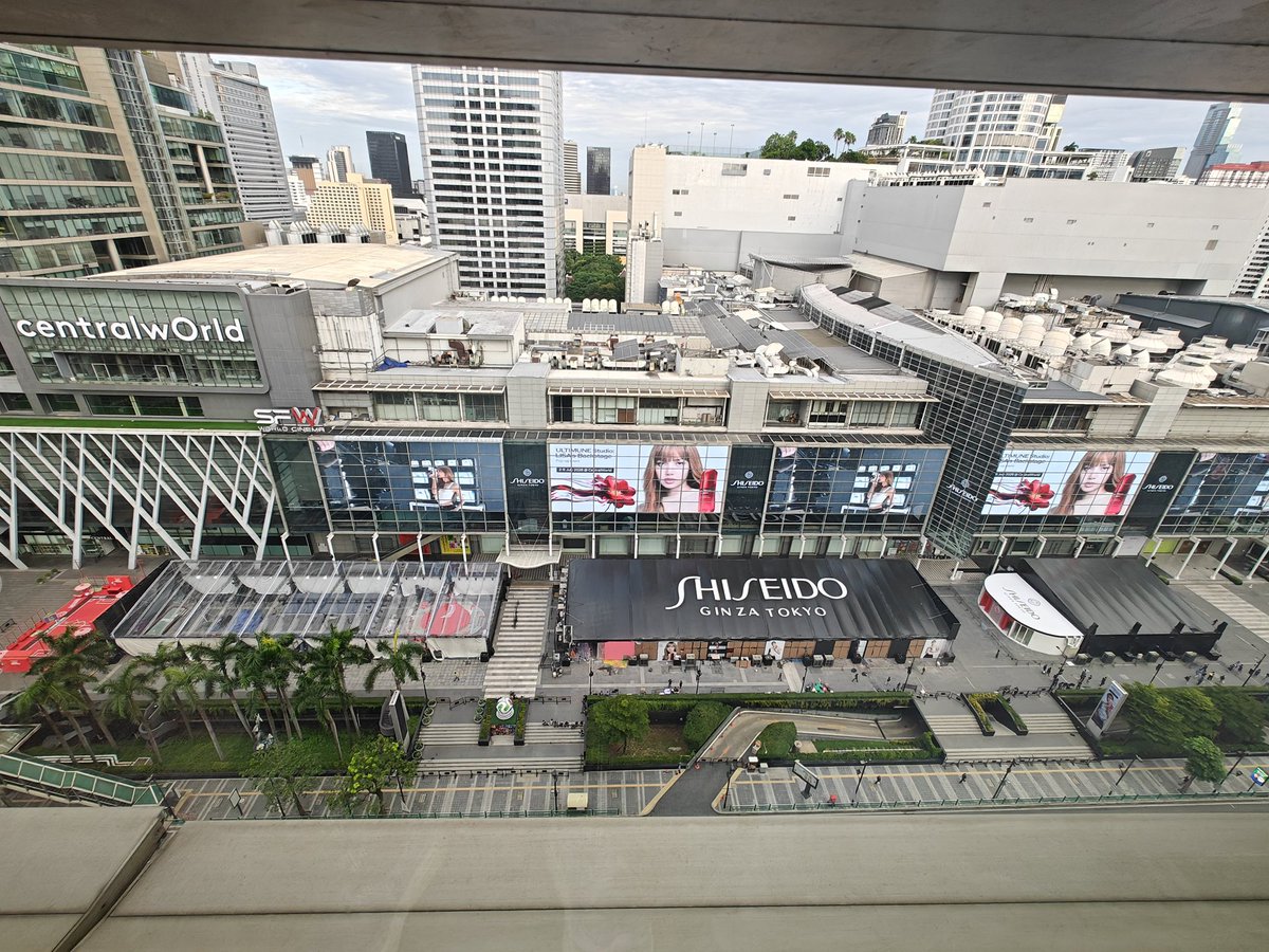 LaliceUpdates's tweet photo. “…SHISEIDO would like to invite you to join "ULTIMUNE STUDIO: LISA's Backstage", the BRAND’S GREATEST ASIA-PACIFIC EVENT at @centralwOrld to convey inspiration through ULTIMUNE, a globally recognized iconic serum. (July 03, 2026 - Friday 📍FAN ZONE SQUARE A) 

Invite everyone to a journey of experience that embraces all senses through the perfect combination of beauty, creativity and contemporary culture with the appearance of "#LISA" the Global Ambassador who is loved by Thai people and fans around the world…” 

c/o K_Mad_Bad 

@wearelloud @SHISEIDO_brand 

#LISAwithULTIMUNE #SHISEIDO #ULTIMUNE #LISAxSHISEIDO #ULTIMUNESTUDIOatCENTRALWORLD #ShiseidoThailand #centralwOrld