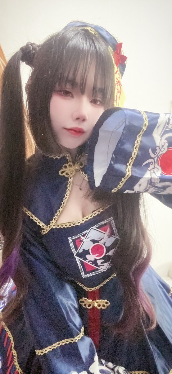 666Yuux's tweet photo. #コスプレ  #オリコス  #初心者 
キョンシー！
このコスプレ衣装買うの夢だったー！ https://t.co/29xftDKLkC
