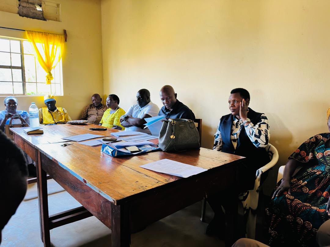 PaLabeja's tweet photo. And as guided Hon. Ministers @BalaamBarugahar &amp; @JustineNameere we passed the message to NRM flag bearers who were being flagged off by the GULU city NRM chairperson HW @GifterAber . GULU city wastes no time! We act! @TodwongR @mayorgulucity https://t.co/twFXylXTWI