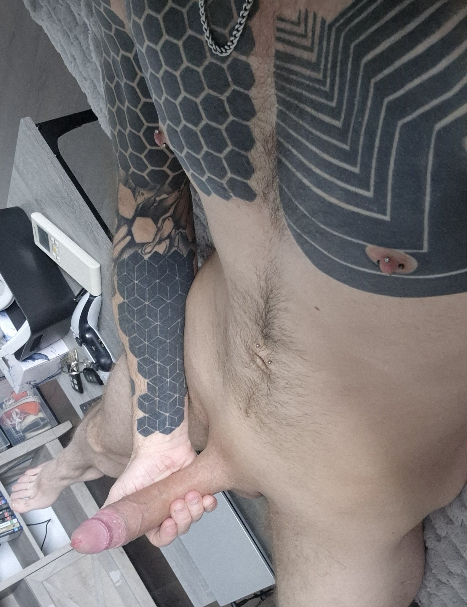 2 pic. 𝙁𝙊𝙇𝙇𝙊𝙒 @aussiemenexhib1 🇦🇺 𝙁𝙚𝙖𝙩𝙪𝙧𝙞𝙣𝙜 @HunterCroftxxx 🔥🔥 WHO LIKES THEM LONG? 😍🍆 #bigdick #hung #australia #nsfw ✅ LIKE 🔄 REPOST ⏩ FOLLOW https://t.co/hdsZHW3g5t