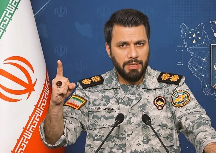 IranArmyStan's tweet photo. 🚨BREAKING

THE STRAIT OF HORMUZ HAS BEEN CLOSED

Dear Americans, tell your president not to come between Iran and Israel. We will force Israel to its knees in one day

Iran threatens Israel'Wait for us after midnight.We will rain down the sky upon you🚀 https://t.co/Rji0NdsSs3