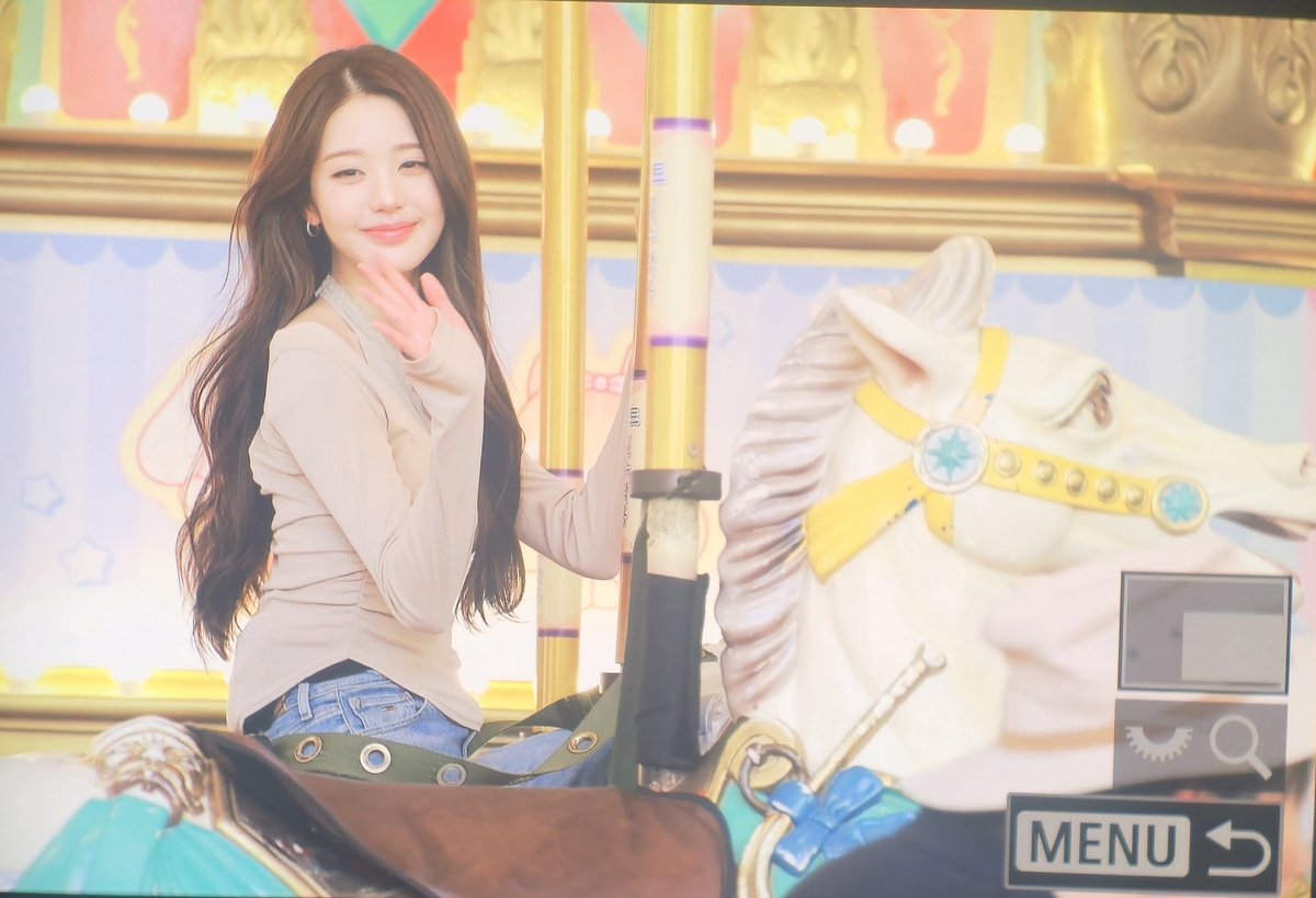 first_iz121's tweet photo. 말탄 녕자님 https://t.co/ud8BdtkjnD