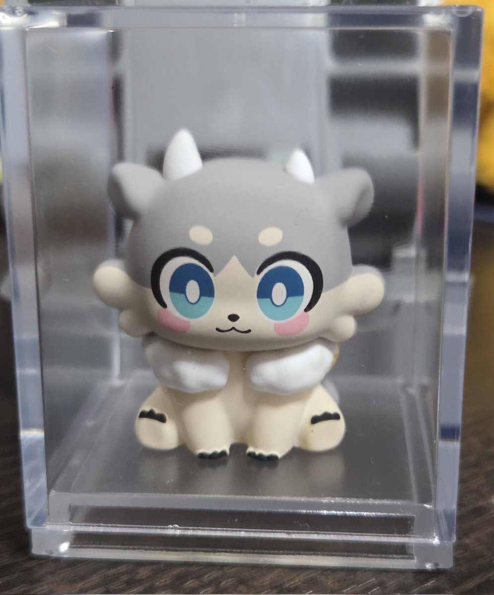 1207tuk's tweet photo. キメラのフィギュアのいい感じの入れ物見つけちゃった👍
可愛すぎる😍 https://t.co/AD6R4JAY0L