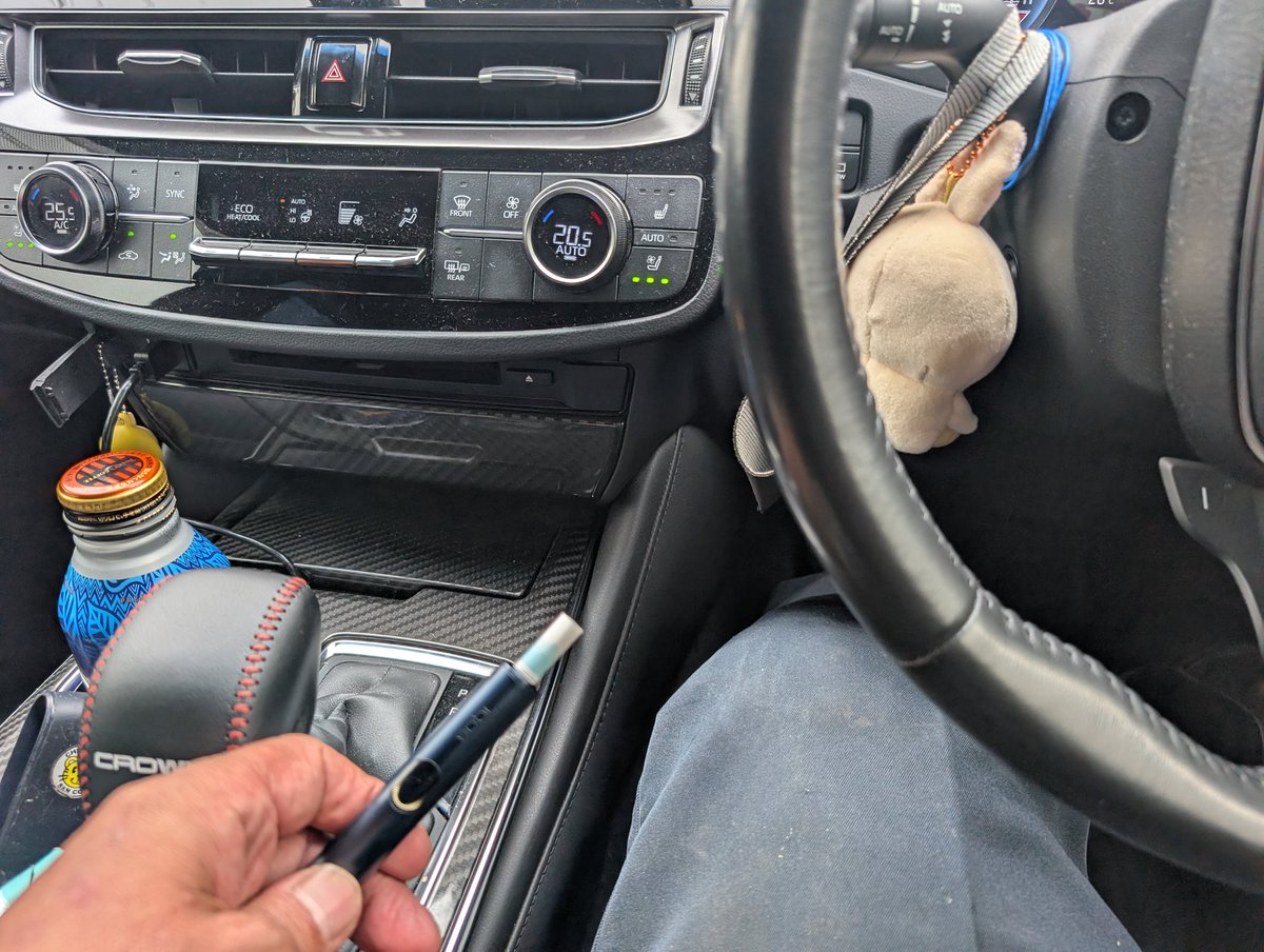 bunta_930's tweet photo. 現場が早目にはけたので車乗り換えて男の遊園地へ🎡（笑）

誰よ、俺の安全帯に着けてたクリッパーぱちったヤツはよぉ( ･᷄ὢ･᷅ )
まあ現場で荷台に外したまんまで休憩行った俺も悪いけどさ… https://t.co/Dfsu98xsPM