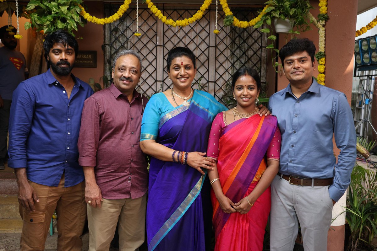 adarshoff_'s tweet photo. After Jama, I wanted to make a film that could entertain audiences of all ages. #AnbeDiana is filled with comedy, emotions, and beautiful moments that the whole family can enjoy together.!! ❤️

– @PariElavazaghan

In theatres from July 17 😌🤞!! https://t.co/AcHCcnn0Re