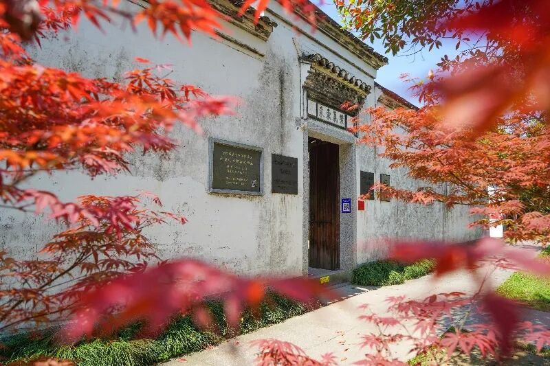 InsightNingbo's tweet photo. Some places are known for their scenery. Others for their stories. Hengkantou village has both — where traces of the past meet a new generation of rural life. https://t.co/beVizVAWNw