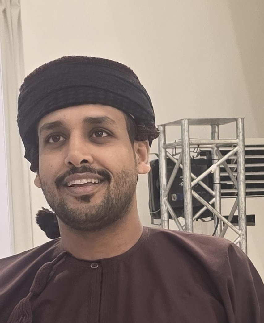 gaboob_ali's tweet photo. احمد علي محاد المعشني (حويرار)
 ٧٠ ألف ريال عُماني موقفٌ يُكتب بماء الذهب

( كرم يدرس ونخوة تعلم )

جزاه الله خيرًا وجعلها في ميزان حسناتك

شكرا من القلب وعمان و #ظفار_تلبي_النداء https://t.co/N2oPNZncuC