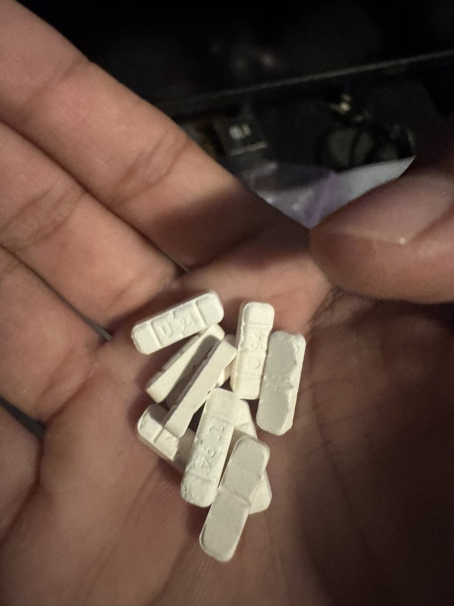 rpimth's tweet photo. @punannieee @punannieee i js copped sum bars look🥹 https://t.co/u2HqGz2o7l
