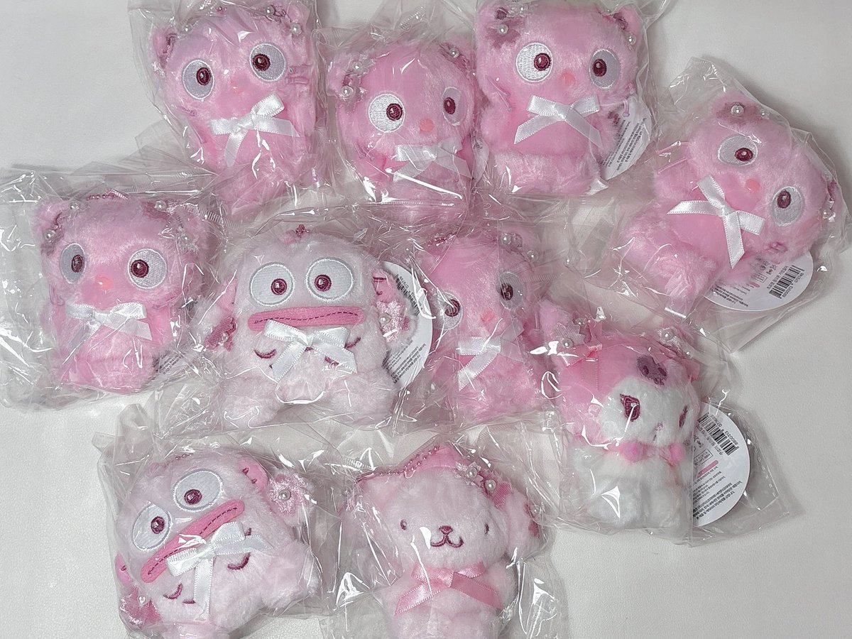 Leejstore's tweet photo. ꒰ Pre-order 🛒꒱ #ตลาดนัดsanrio

🔥SALE 🔥
⭐️ Sanrio KR 8cm keyring 
ꔛ ราคา 200฿ (มัดจำ100฿)
pinktone / monotone

ของเติมทุกแบบตามรูปสั่งได้ค่ะ

🍀มัดจำที่เหลือชำระตอนของถึงไทย
🩵สั่งซื้อทาง DM 
🐈ค่าส่ง 35/50 https://t.co/uGmh3f6FUK