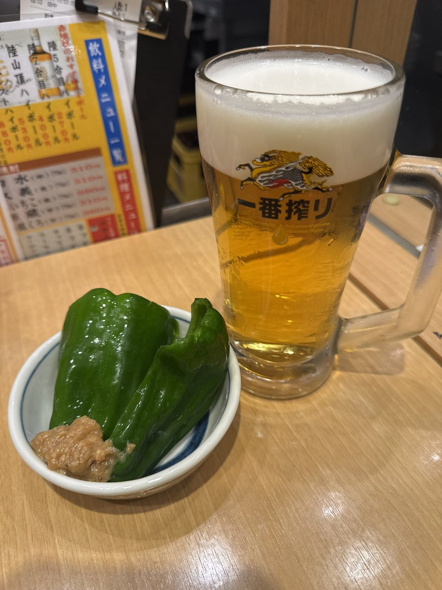 0ccyanika's tweet photo. #阪神タイガース雨天中止
甲子園に向かっている途中だったので、難波で降りて
いつもの赤垣屋さんで一杯飲んで帰ります https://t.co/nAYGnISNdD
