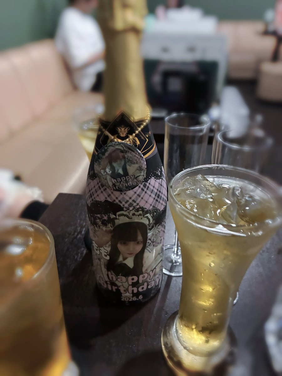 onakasuitaall's tweet photo. ももりうでお祝いさせてくれてありがとう( ; ω ; )💕💕改めておめでとう https://t.co/xGf5qFy4B1