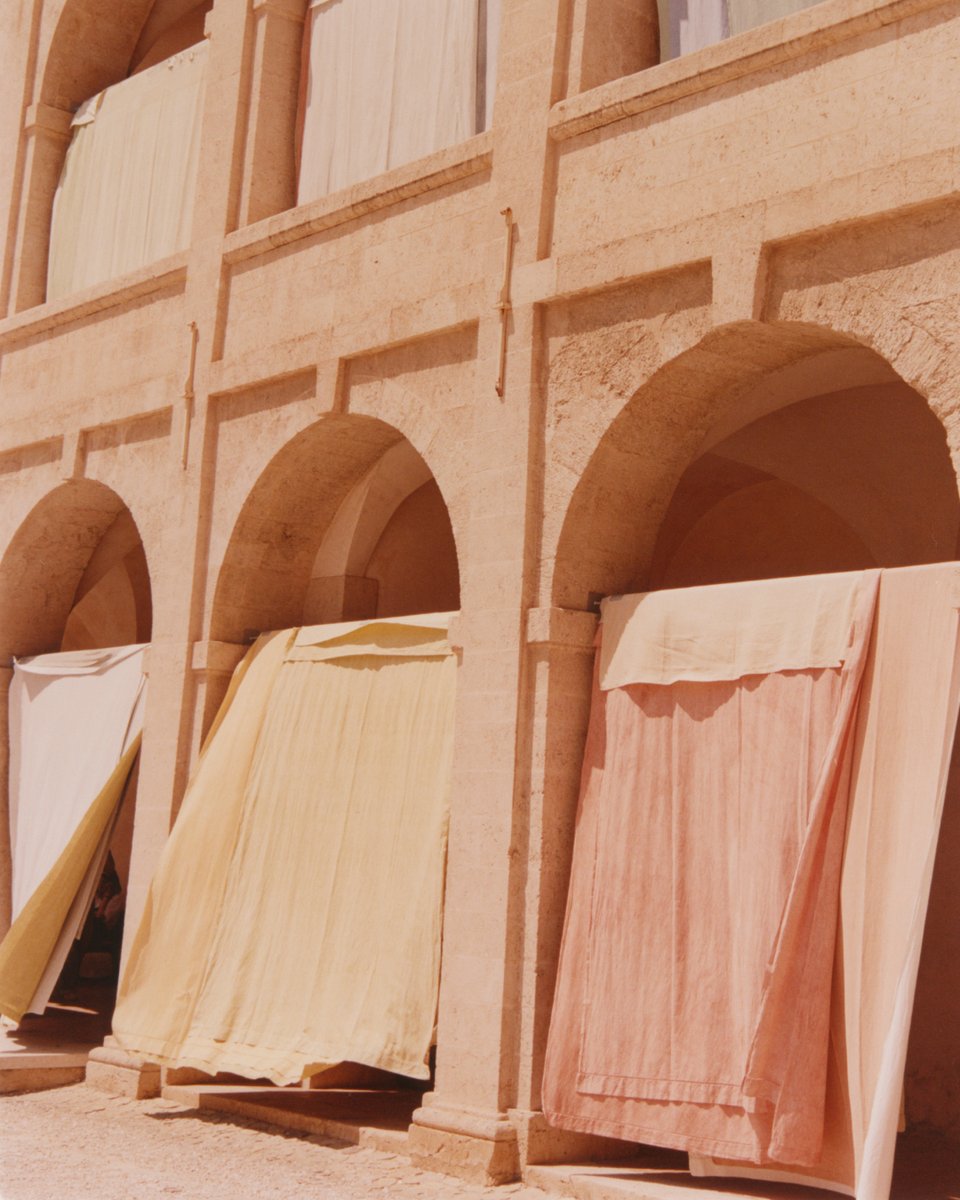 MANGO_Man's tweet photo. Some cities become part of your story. In our latest Secret Addresses, Giovanni Zattera reveals the places that define his adopted city in a love letter to a beautiful chaos bathed in Mediterranean light. Discover the full guide exclusively on the MANGO app.
#MangoMan https://t.co/h8c10PqT52