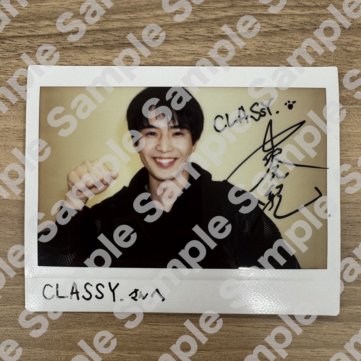 classy_online's tweet photo. 【チェキプレゼント🎁】
CLASSY.7月号で連載企画「MY ESSENTIALS」に登場してくれた俳優 #中沢元紀 さんのサイン入りチェキを1名様にプレゼント📸

◆応募方法
①@classy_online をフォロー
②この投稿をリポスト
※当選はDMでご連絡します💁‍♀️

誌面撮影のこぼれ話記事はこちら：
https://t.co/1A9Kk538bc

締切：2026/7/7（火）23:59
