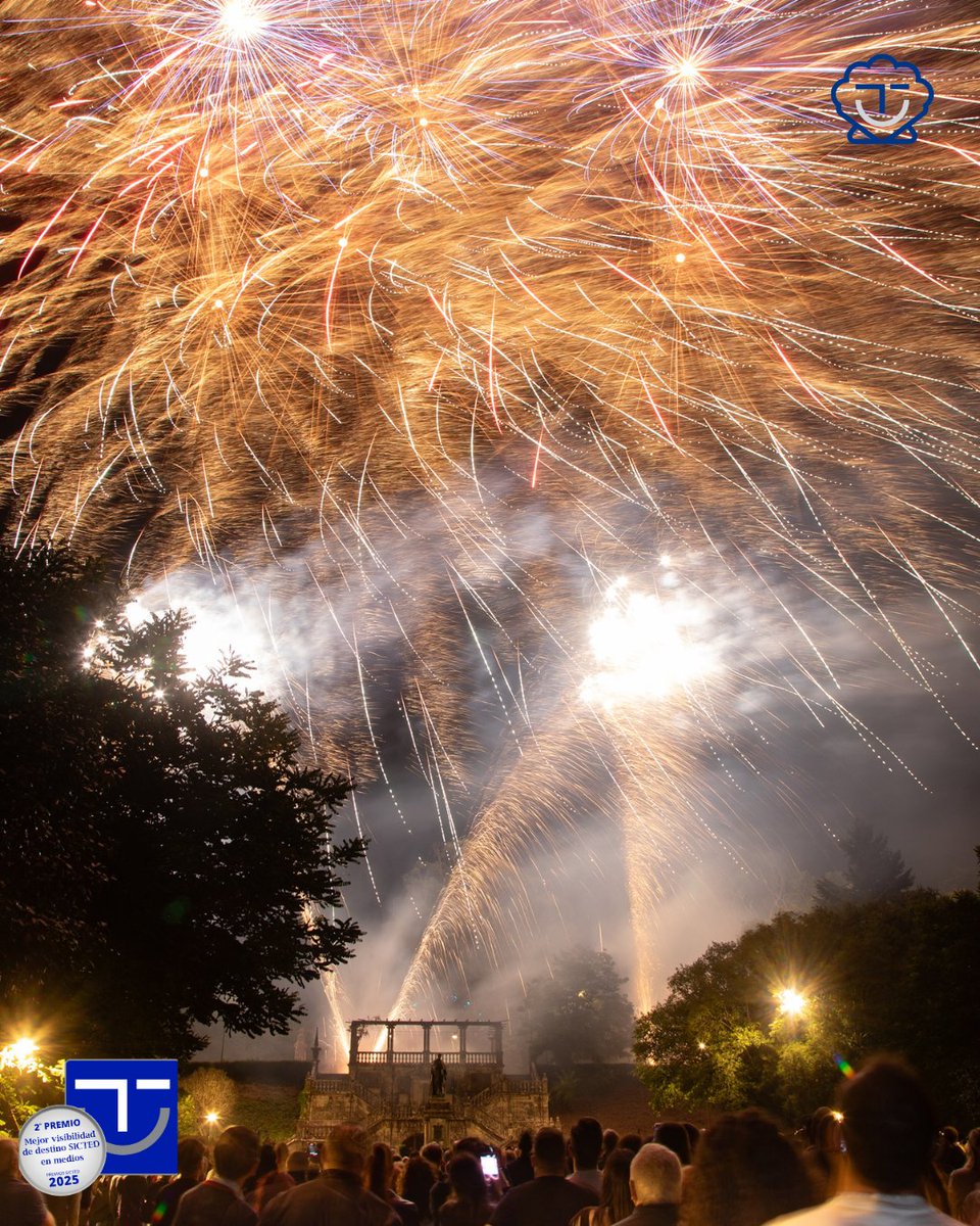 CalidadenS's tweet photo. Comeza xullo. 
En SICTED sabemos que unha gran experiencia non depende só do que se ve, senón tamén de como se recibe, se atende e se coida a cada visitante. Por iso seguimos traballando, para facer da calidade un sinal de identidade.
Benvido, xullo. Benvido, Mes do Apóstolo. https://t.co/QPi4JIDFlk