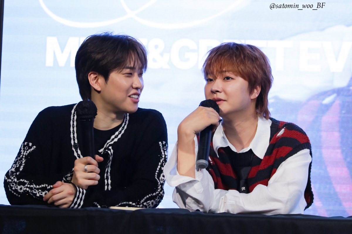 satomin_woo_BF's tweet photo. 🤫🫶😁
♡2026.05.31 15주년기념앨범 #Boyager6 첫팬싸♡

#보이프렌드 #BOYFRIEND #밤하늘을수놓던우리목소리 #현성 #정민 @HS_930609 @BOYF_JM @boyf_official https://t.co/7xIGgOMdYB