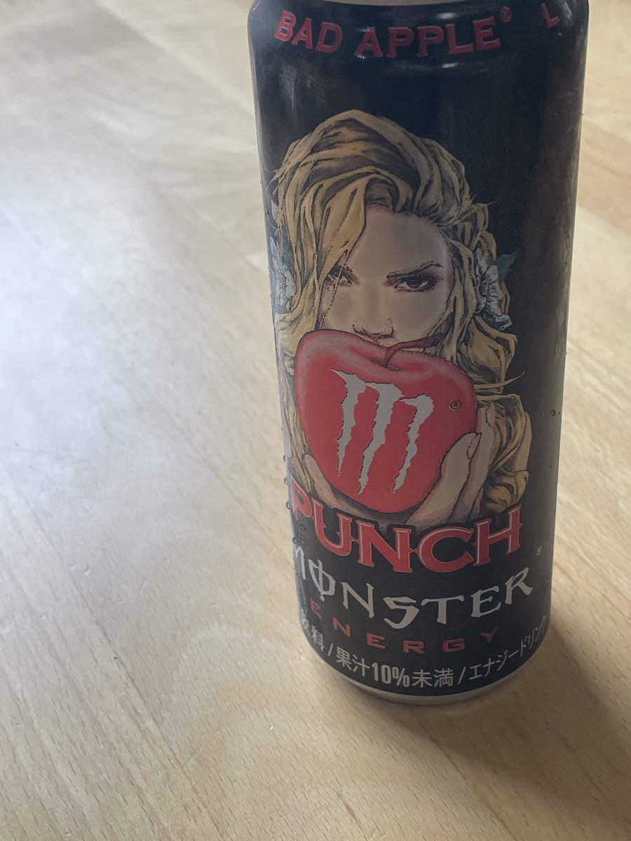 bialucota's tweet photo. 新しいモンスター売ってたから買い
飲むのはまた今度 https://t.co/QSFYP1PMga