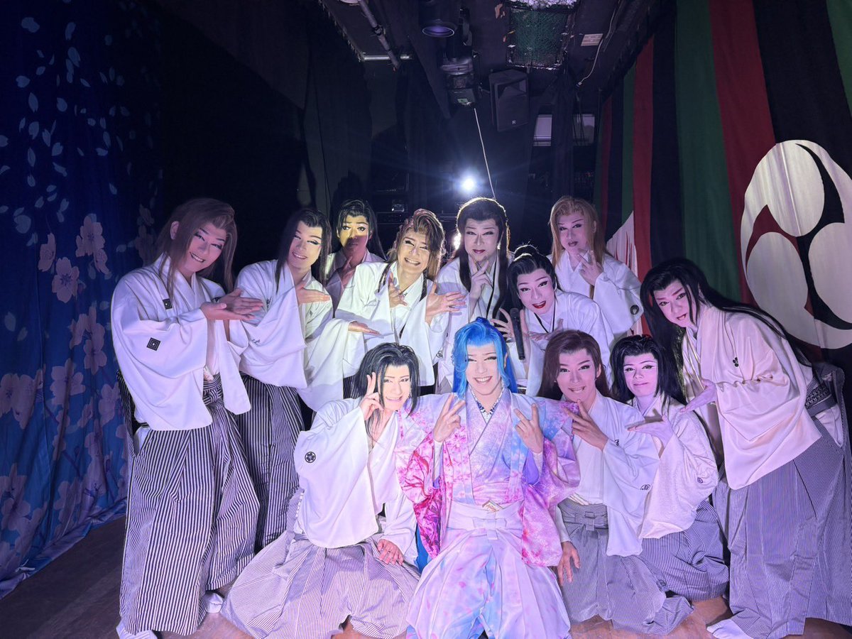 Shi_hanamiti's tweet photo. 六月公演、ありがとうございました!
イベントがありすぎて何を言えばいいのやら…
とにかく楽しかったです!
そして六月公演を経て年内の浅草木馬館公演が決定いたしました!
役者になって初めての木馬館公演です。
そして何より十条篠原演芸様、本当にお世話になりました!
必ずまた帰ってきます! https://t.co/tR6IRWBcNn
