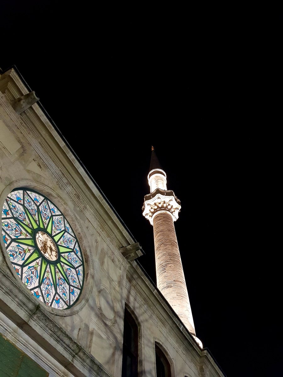 zenoli_'s tweet photo. "Men lehu aklun selimum yektedi bi'l Mustafa" 

Âh efendim.... https://t.co/M0LeNnoPni