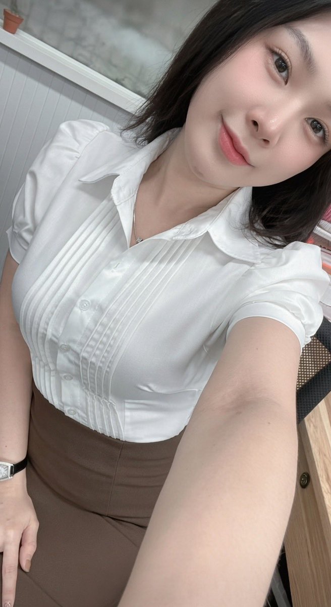 0range1808's tweet photo. Chơi X cũng bị đồng nghiệp phát hiện 😴 https://t.co/F9tS0IjYmm