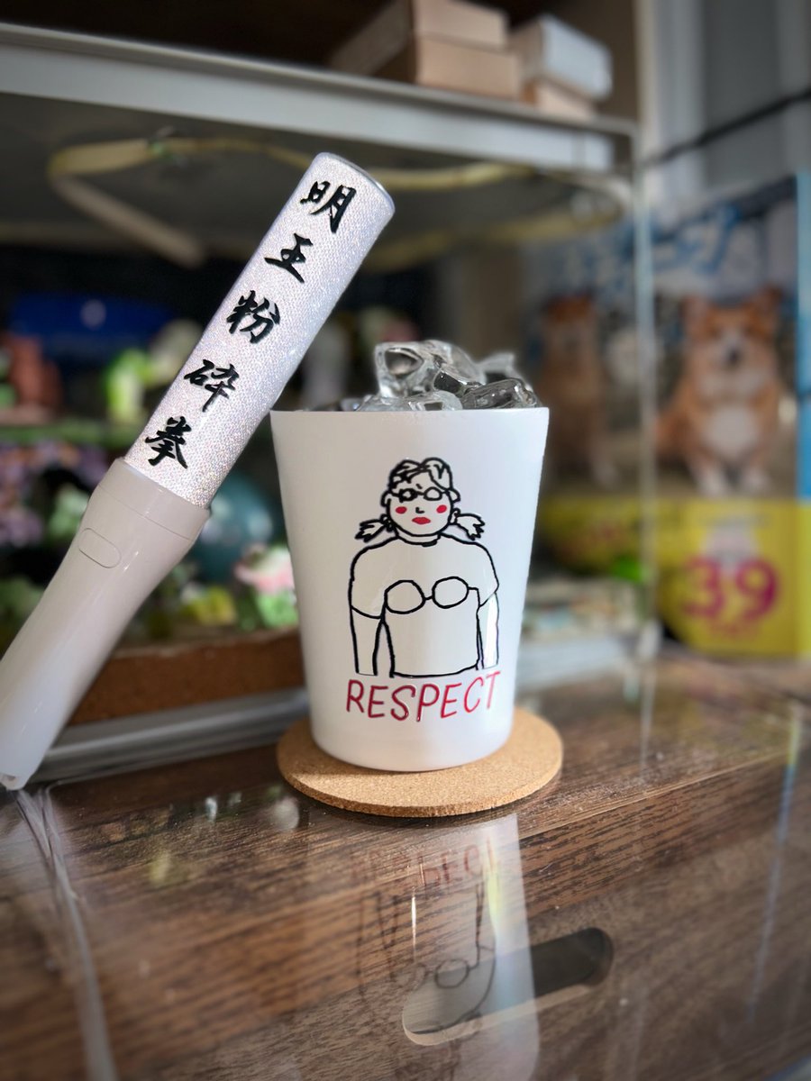 spoonofdream's tweet photo. 届きましたー！
まずは買ってきた氷が溶けるのを眺めて楽しみます☆
ありがとうございます♪ https://t.co/VRML6VVOj7