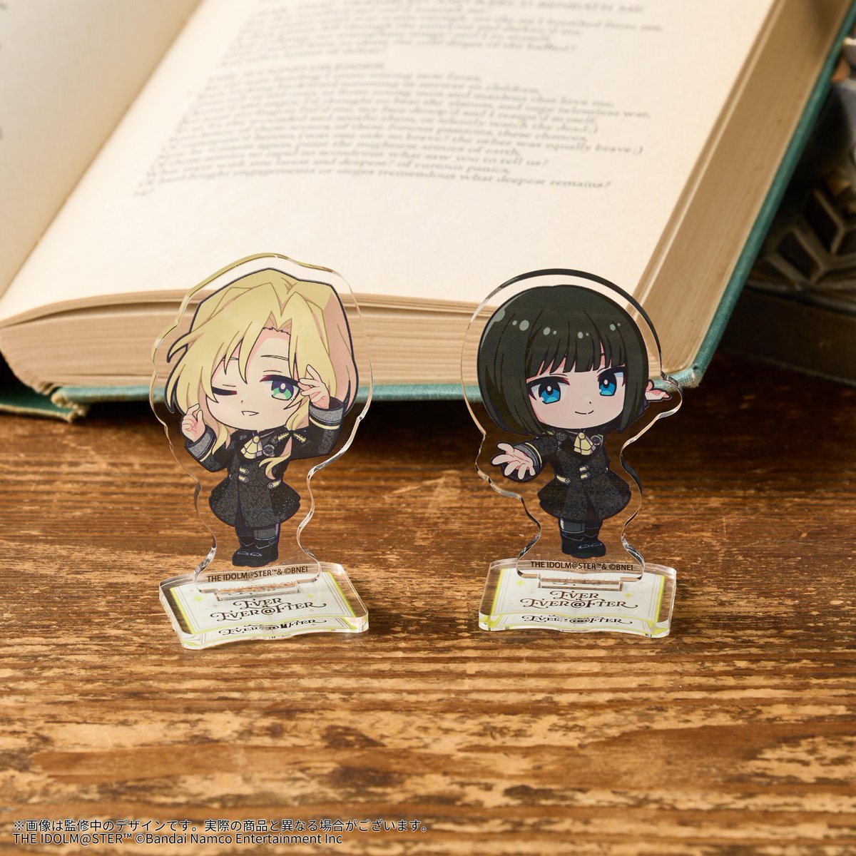 SideM_official's tweet photo. 【グッズ情報】
／
#SideM11th
🛍イベント公式グッズ販売中🛍
＼

🌟ミニアクリルスタンドのサンプルをご紹介！
アイドル達のSDイラストを使用したアクリルスタンド✨
お部屋のインテリアとしてもお楽しみいただけます！

グッズ特設サイトはこちら！
➡https://t.co/rY7f54BFBQ

#SideM https://t.co/gkXHWaOF6D