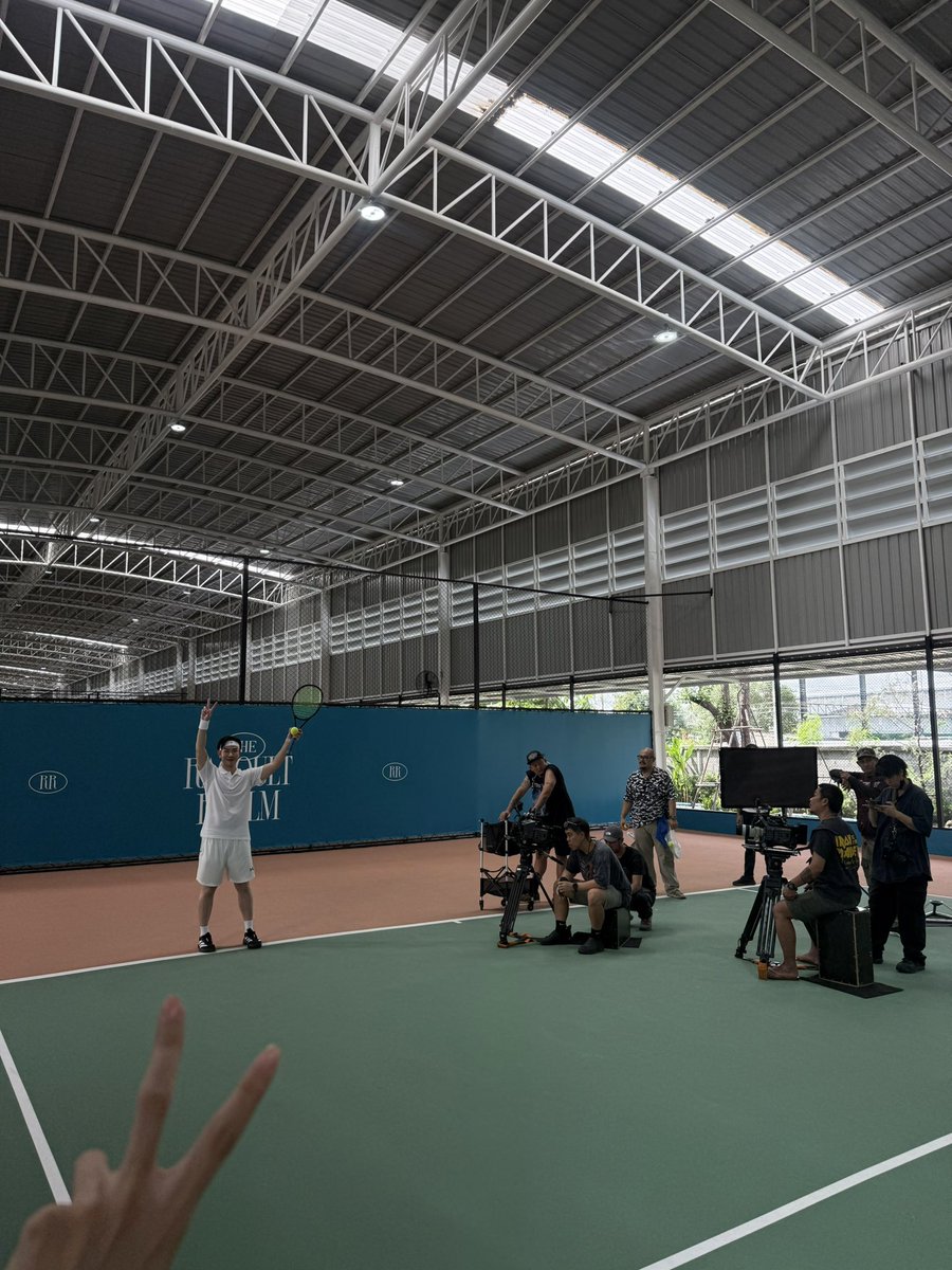 lena__lorena's tweet photo. Good morningggg คุณภีมกับทีมรายงานตัวจากคอร์ทค้าบบ🎾✨ #PlsLoveรักได้ไหม https://t.co/AvIDxqzhT0