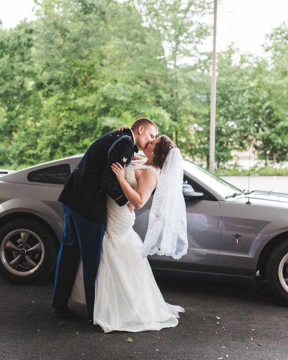 hapurvis's tweet photo. @fairyytaleswift Got married in 2017!!! https://t.co/qHeM0dl0fQ