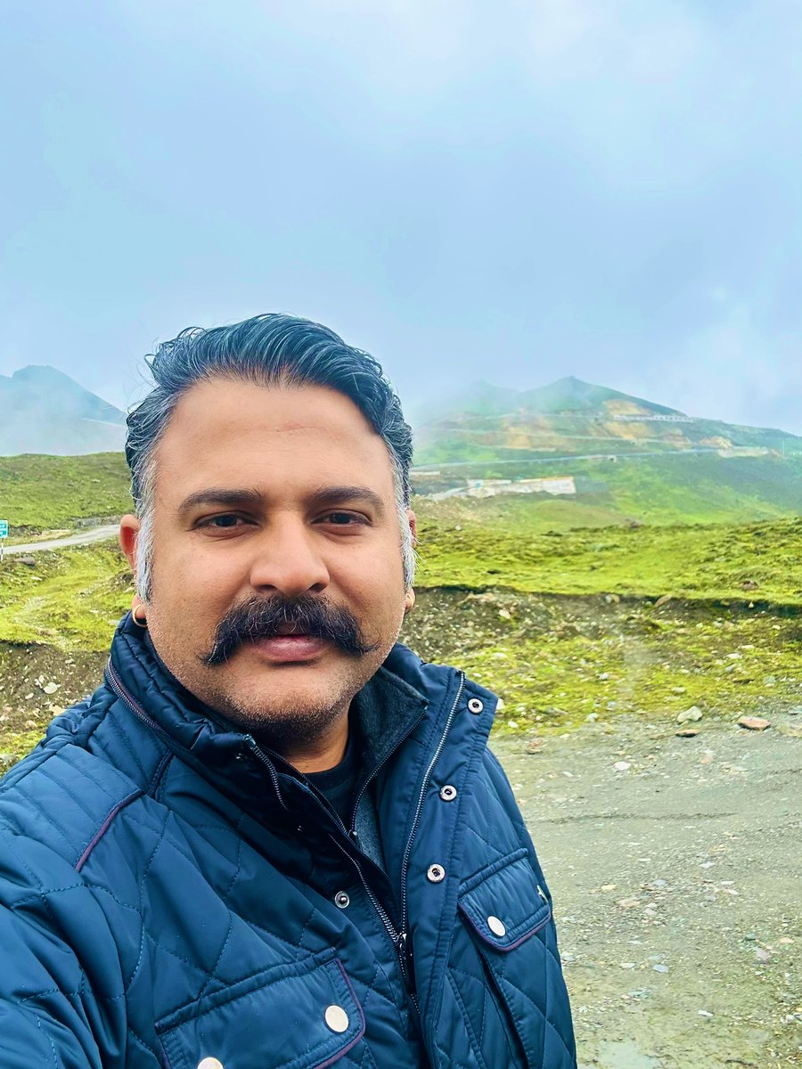 MaanDhamora's tweet photo. Nestled in the pristine wilderness of Damteng (Domtsang is a remote border village located in the Thingbu circle of the Tawang district, Arunachal) nature unfolds in its purest form through emerald valleys, crystal-clear rivers, majestic mountains and soothing hot water springs. https://t.co/iGlH6twEep