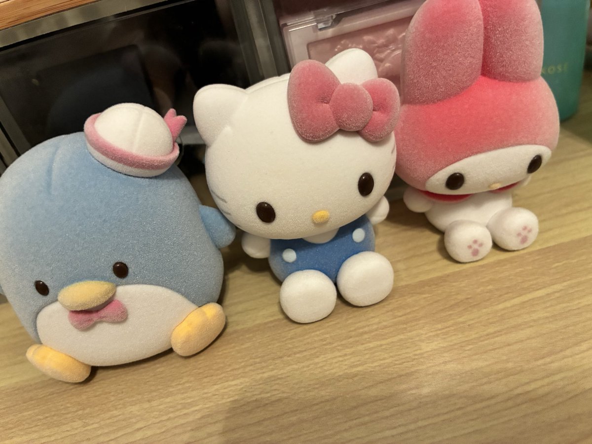 Room_921's tweet photo. 最近、スキズの推し活よりガチャ活の方がハマっている🤣！特にサンリオ🎀
最近のお気に入りは特にこれ❤️
ぽてっとしてて可愛い😍
#ガチャ活　#サンリオ https://t.co/W3JknipWox