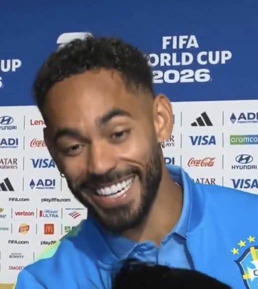 DataFutebol's tweet photo. “Esses videntes hoje em dia estão meio fajutos né, então não tem que acreditar muito não

tava louco pra conhecer um alien mas ninguém chegou”

Matheus Cunha depois de ser perguntado sobre o “guru alemão” que previu uma eliminação do Brasil contra o Japão… 😂 https://t.co/HO6bPeuuBP