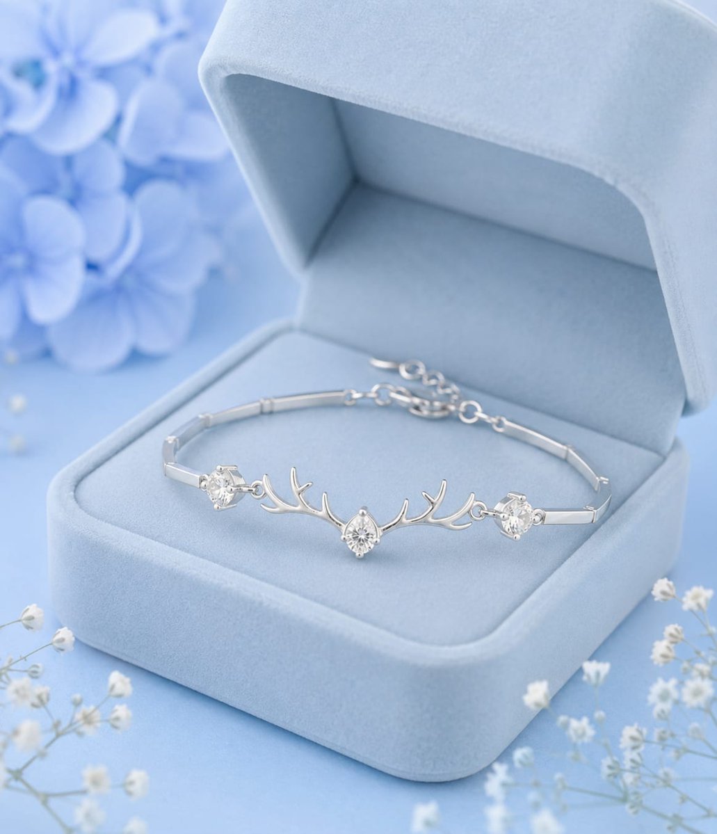 neersterlings's tweet photo. Inspired by nature. Crafted to shine.

Product Featured: Sterling Silver Reindeer Antler Bracelet | CZ Stone Minimalist Jewelry

Shop Now At: https://t.co/p34EgExLQa

#neersterling #sterlingsilver #925silver #silverjewellery #silverbracelet https://t.co/gLw9XsskhT