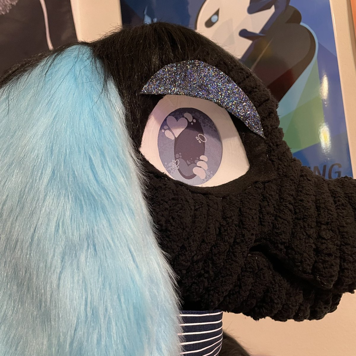 RunningRiot4798's tweet photo. Yarn Puppy Premade 🧶🐶🩵

I wanted to use my extra chunky yarn laying around to do something different, but I think I accidentally made a diva 💅 https://t.co/k2pycmpatY