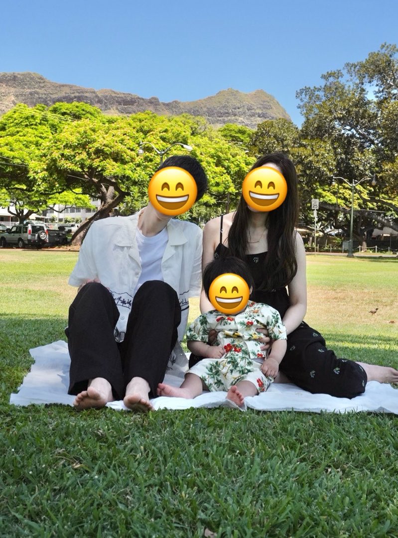 nonoko_sum's tweet photo. 子連れハワイ🌴
カピオラニ公園ピクニック

テイクアウトしたお店
⚫︎パイオニアサルーンのガーリックアヒ
⚫︎ボガーツカフェのアサイーボウル
この2店は道向かいにあるので、ランチ＆デザートをまとめて購入するのにおすすめ
2店ともイートインも可能

👶🏻1歳0ヶ月🎂　オアフ島5泊7日 https://t.co/lBEYBuLnhK