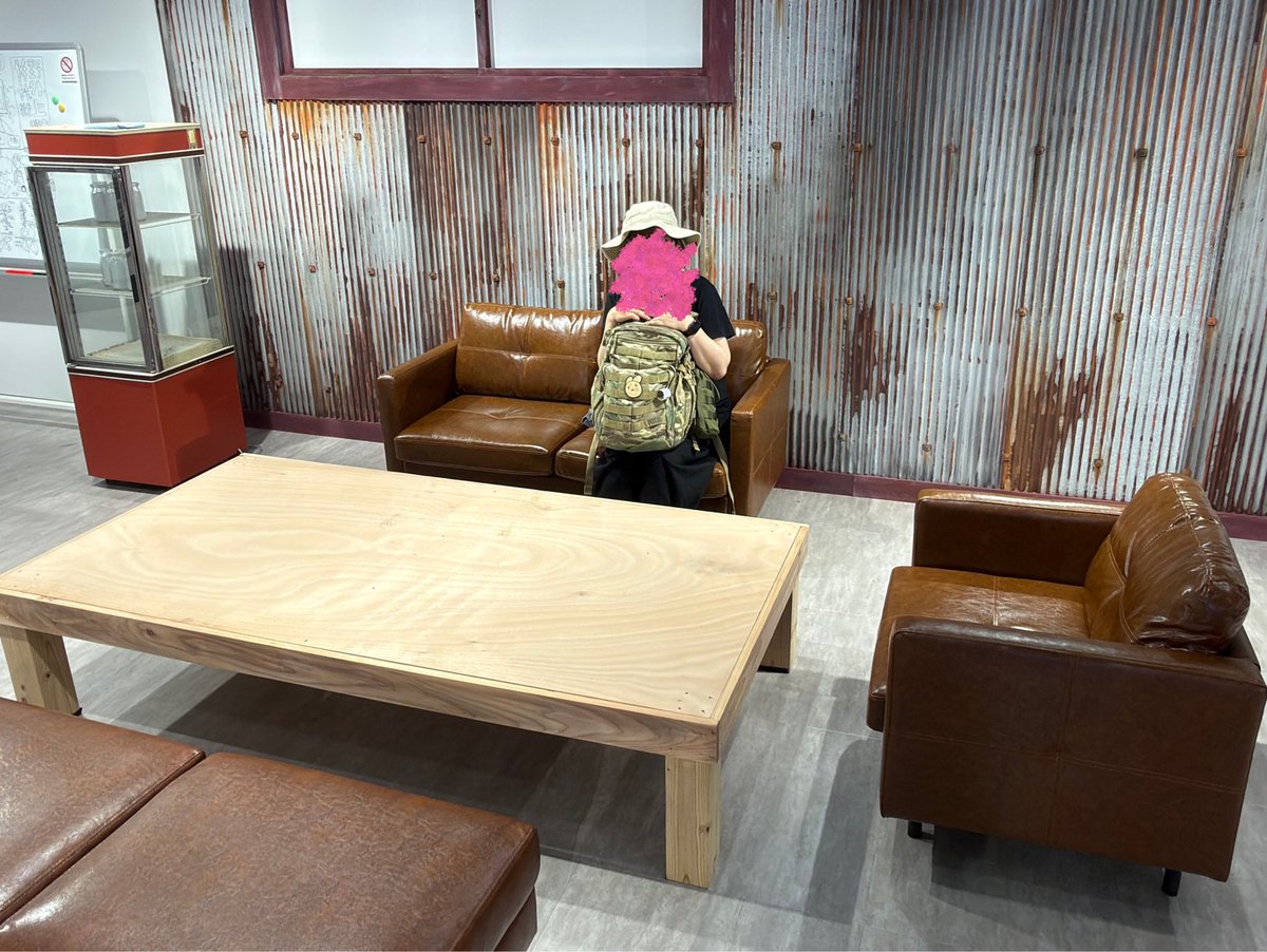 25x36x47x58's tweet photo. とてもとても良かった。ネームとの比較読み込んでたら3時間超の滞在に。大童先生の手描きのPOPや描き込みも沢山あって最高でした。ロッカーキー売り切れてたのでウサギ連れて再度行きます！
#大映像研展 https://t.co/KanqsEd3Y4