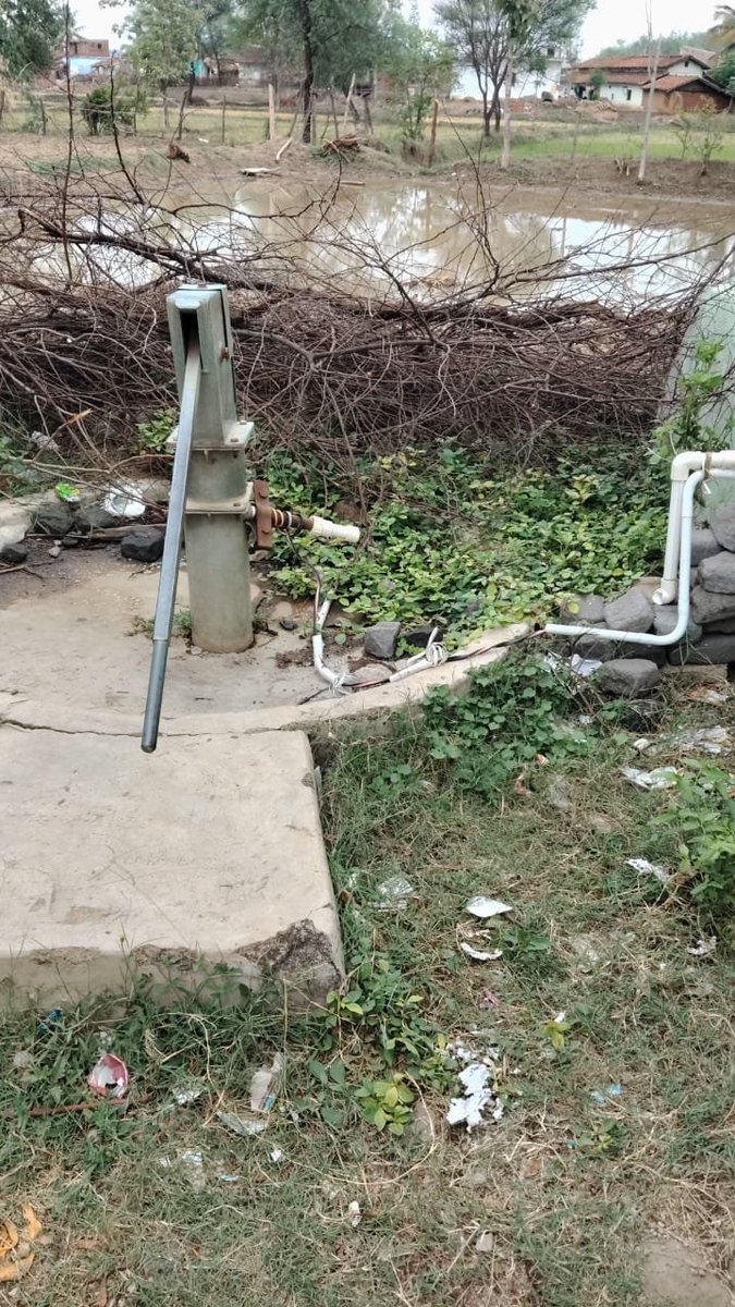 ajitkhariar's tweet photo. In jayashree Jagannath HS, Kushmal, Kharkar block, #Nuapadadistrict the cctv is broken, drinking water supply system is defunct since 2 months. Is it not a violation of #childright ? Will the @Deocnuapad454447 BEO, Khariar take note of it? @DM_Nuapada @SMEOdisha @OSCPCR_Odisha https://t.co/eiJ6a1C4MA