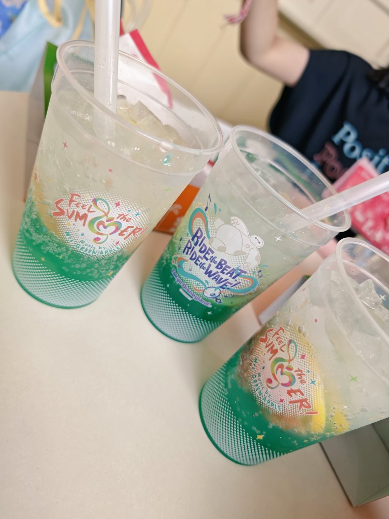 MrsBlackTapioka's tweet photo. コラボドリンク可愛いバカ美味しい🥰💚🍏 https://t.co/Gd8hgvzXPA