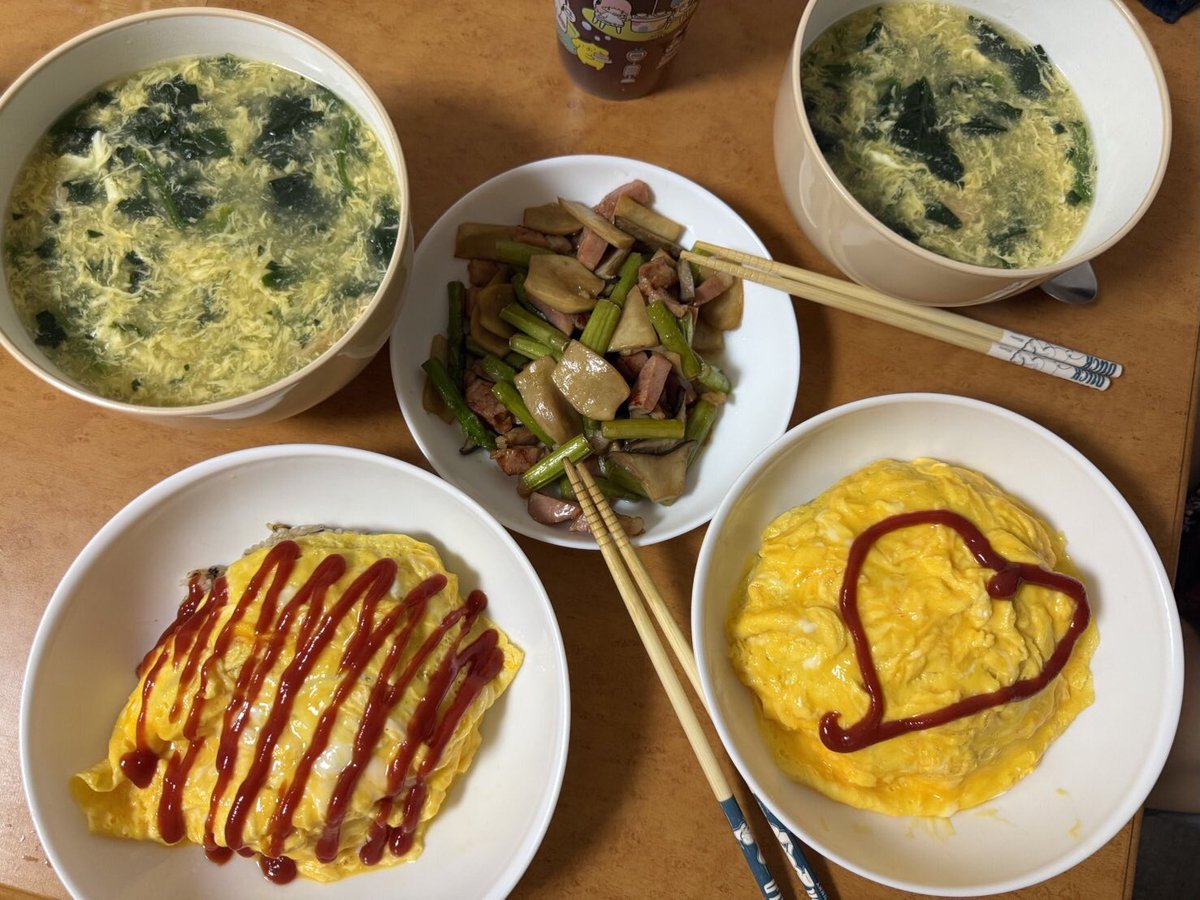 mono96___'s tweet photo. 𝟐𝟎𝟐𝟔.𝟔.𝟐𝟖

久しぶりに彼氏の手料理🫶
オムライス久しぶりだった🥰
はまぐりも最高だった…🥹 https://t.co/2TScKCVJus
